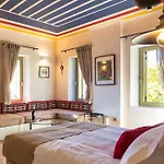 Miglari Hotel