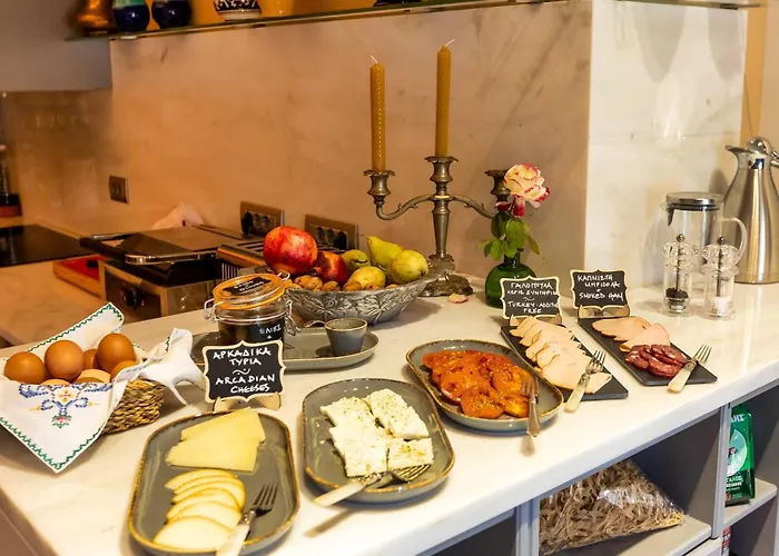 Miglari فندق ستيمنيتسا